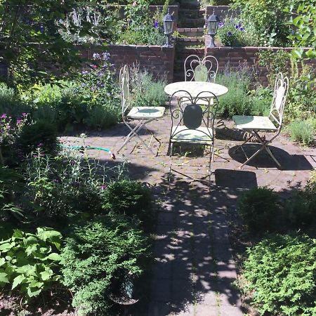 Fornuddens Bed And Breakfast Tyreso 外观 照片
